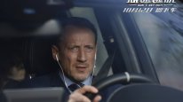 кадри з фільму Не виходь!