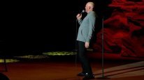 кадри з фільму Білл Барр: Живий виступ у Ред-Рокс