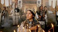 кадри з фільму Тіні забутих предків
