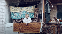 кадри з фільму Лютий