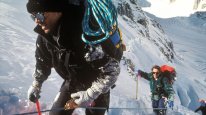 кадри з фільму К2: Гранична висота / K2