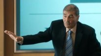 кадри з фільму В очікуванні любові