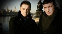 кадри з фільму Наввипередки зі смертю
