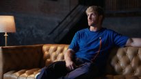 кадри з серіалу Пол американський