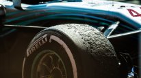 кадри з серіалу Formula 1: Жени, щоб вижити