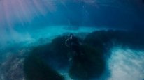 кадри з фільму Під водою