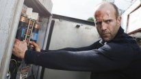 кадри з фільму Адреналін 2: Висока напруга