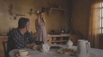 кадри з фільму Такі красиві люди