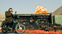 кадри з фільму Дотик гріха