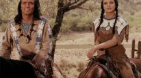 кадри з фільму Віннету та напівкровка Апаначі