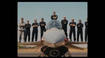 кадри з фільму Буревісники: Еліта Повітряних сил США