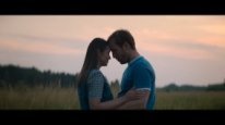 кадри з фільму Жодного тиску