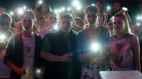 кадри з фільму Ніяких більше вечірок