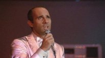 кадри з фільму Придурки на канікулах