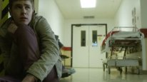 кадри з серіалу Привиди
