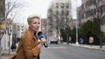 кадри з фільму Пізній вечір