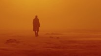 кадри з фільму Той, хто біжить по лезу 2049