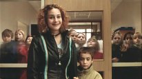 кадри з фільму Цацикі, мама та поліцейський