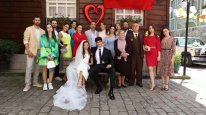 кадри з серіалу За скоєним не плачуть